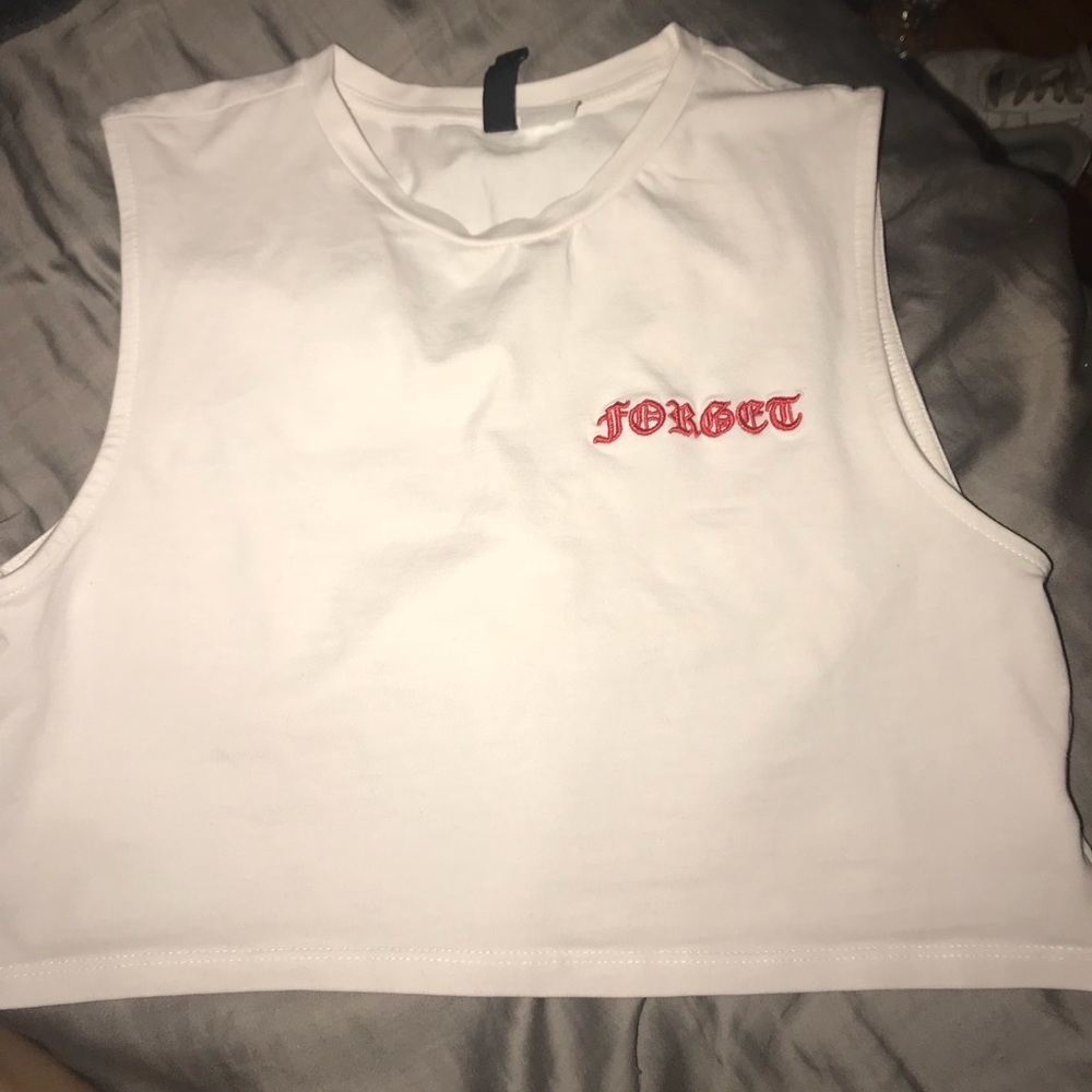 H&M shirt / crop top